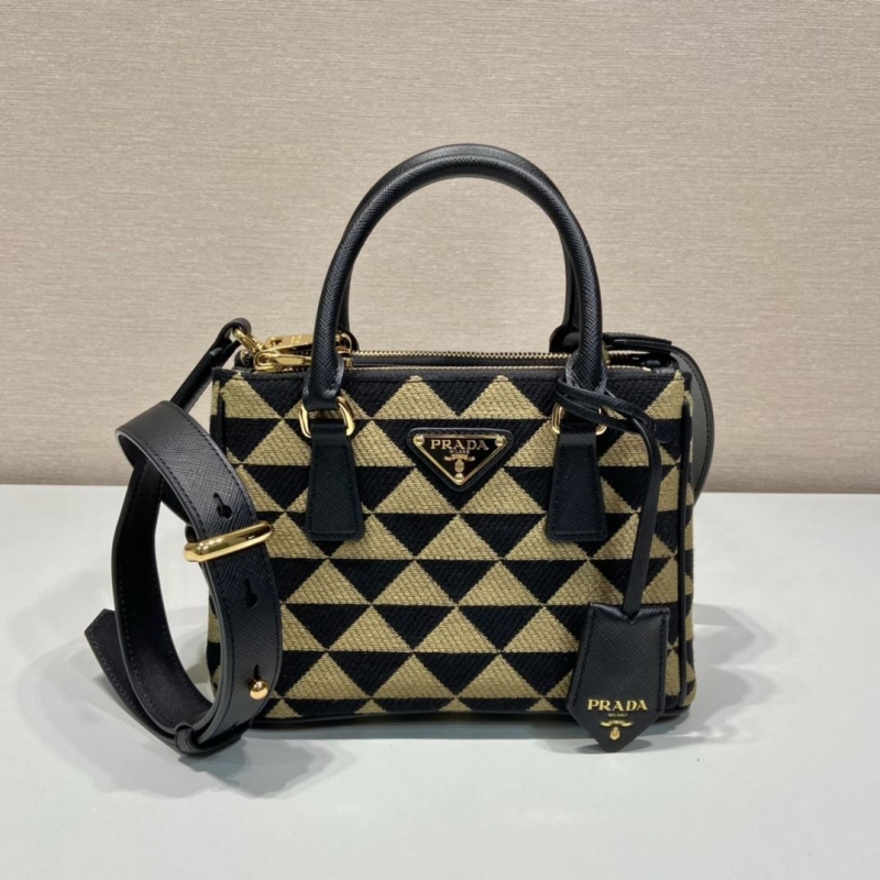 Pra*a top handle bags